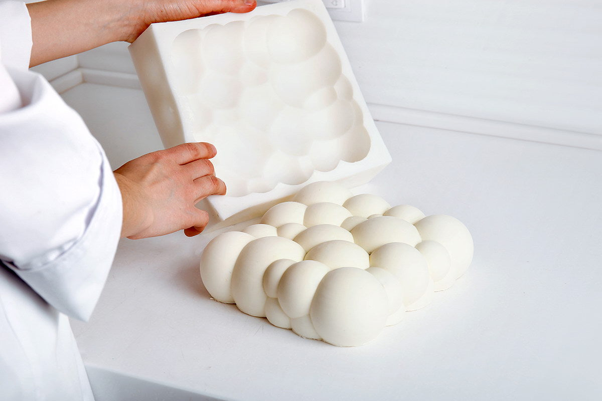Pastry Art - 3D Sky Cloud Mold Cake Decorating